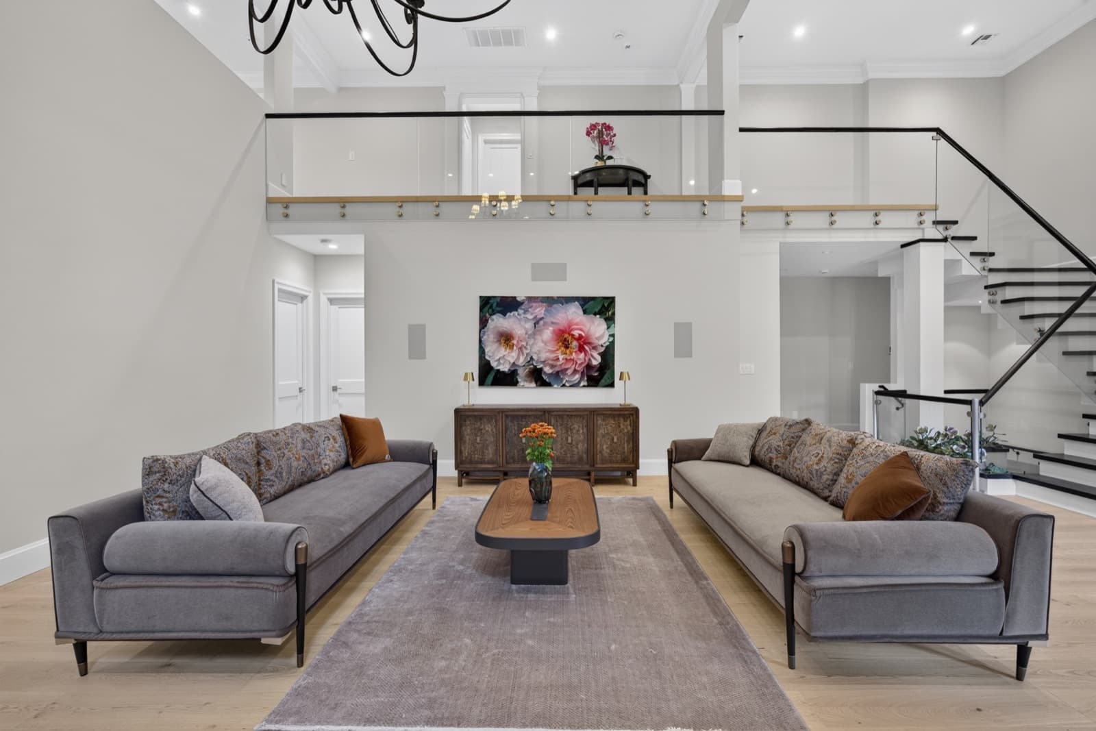 Real estate photography by SquareFoot Media